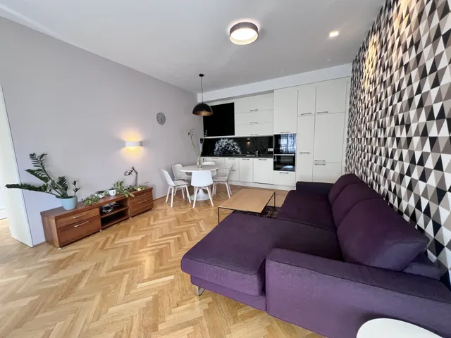 Kiadó lakás Budapest V. kerület, Belváros 95 nm