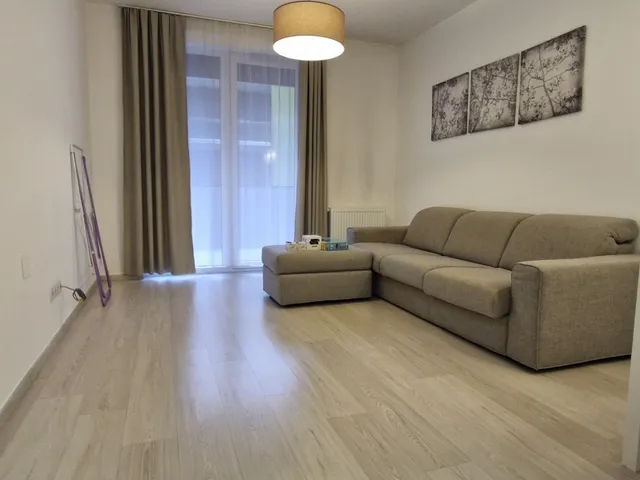 Kiadó lakás Budapest VIII. kerület, Corvin sétány 45 nm