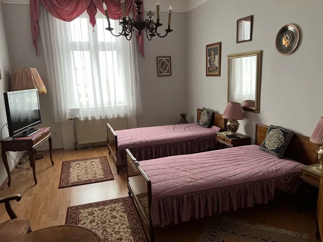 Kiadó lakás Budapest II. kerület 122 nm