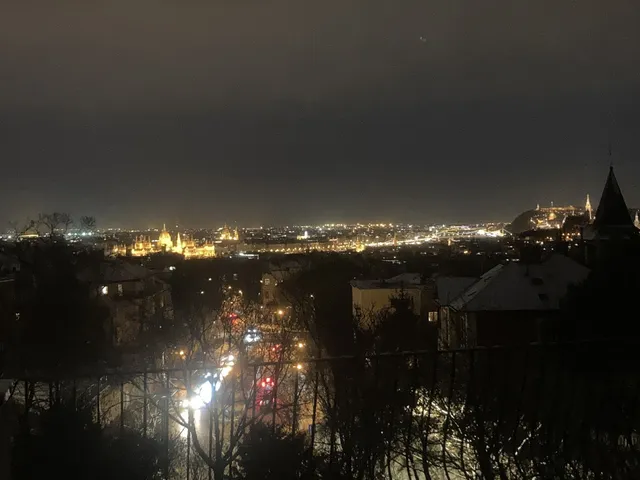 Kiadó lakás Budapest II. kerület 160 nm