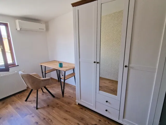 Kiadó lakás Budapest VI. kerület 86 nm