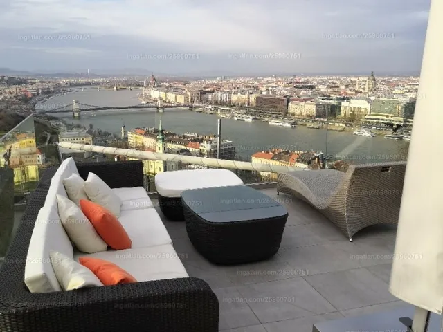 Kiadó lakás Budapest I. kerület 160 nm