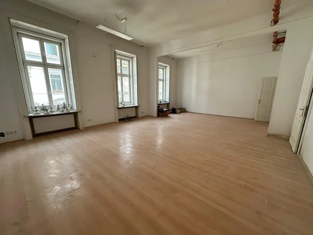 Kiadó lakás Budapest V. kerület 120 nm
