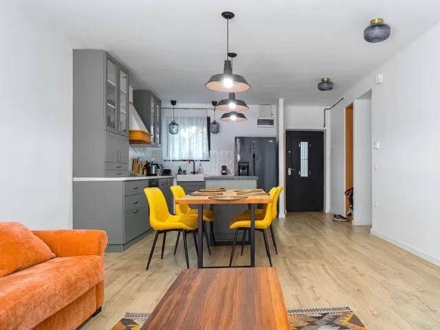 Kiadó lakás Budapest XII. kerület, Svábhegy 75 nm