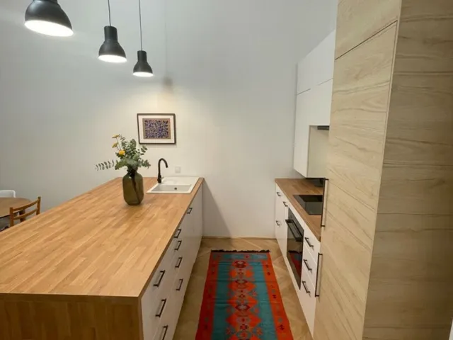 Kiadó lakás Budapest VI. kerület, Király utca 82 nm