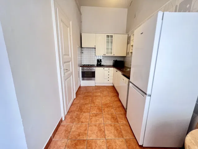 Kiadó lakás Budapest VII. kerület, Péterfy Sándor utca 82 nm