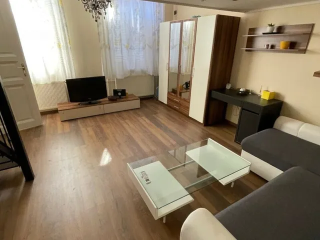 Kiadó lakás Budapest VII. kerület, Garay utca 36 nm