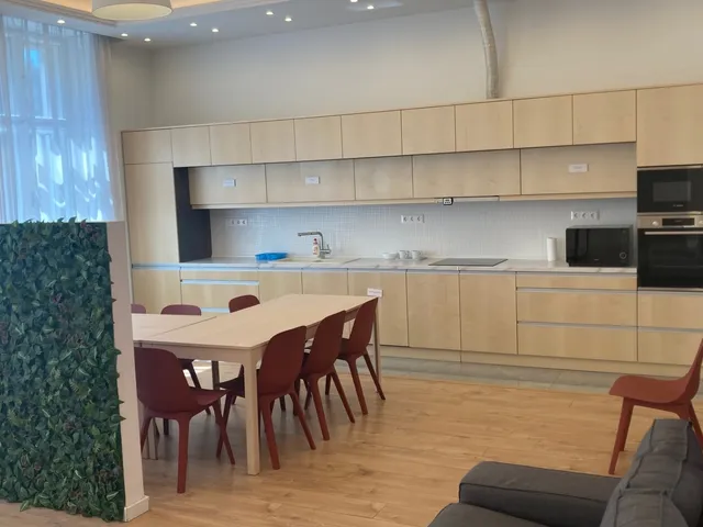 Kiadó lakás Budapest VI. kerület, Paulay Ede utca 229 nm