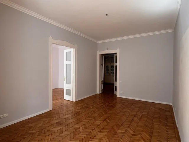 Kiadó lakás Budapest VI. kerület, Vasvári Pál utca 83 nm