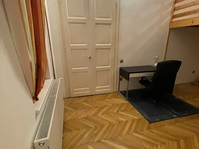 Kiadó lakás Budapest VI. kerület, Vörösmarty utca 86 nm