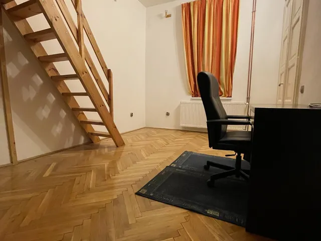 Kiadó lakás Budapest VI. kerület, Vörösmarty utca 86 nm