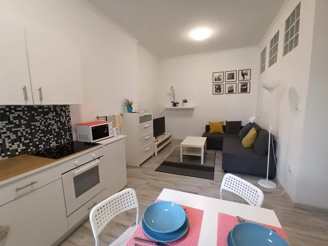 Kiadó lakás Budapest VII. kerület, Rumbach Sebestyén utca 39 nm