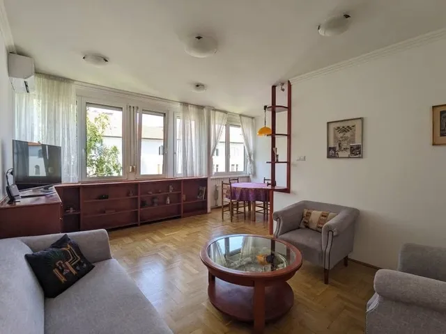 Kiadó lakás Budapest I. kerület, Lovas út 75 nm