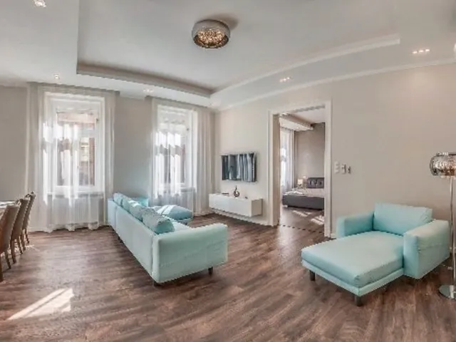Kiadó lakás Budapest VI. kerület, Benczúr utca 114 nm
