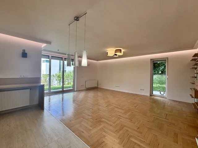 Kiadó lakás Budapest II. kerület, Csalán út 112 nm