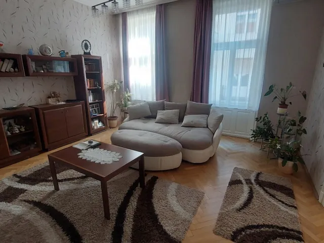 Kiadó lakás Budapest VI. kerület 110 nm