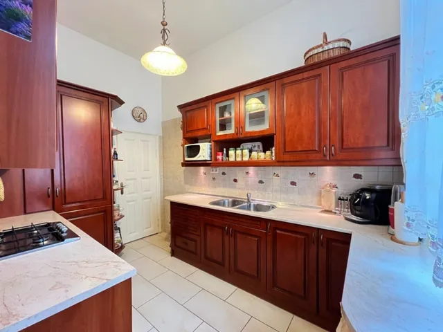 Kiadó lakás Budapest VI. kerület, Szív utca 110 nm