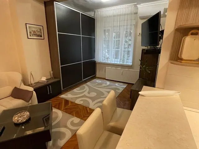 Kiadó lakás Budapest I. kerület 32 nm