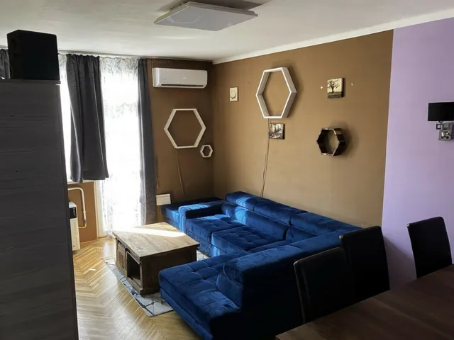Kiadó lakás Budapest XI. kerület, Szerémi út 42 nm
