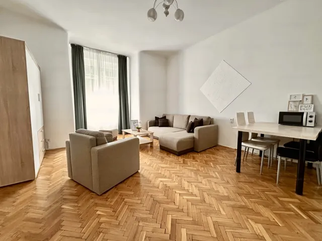 Kiadó lakás Budapest VIII. kerület 42 nm