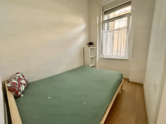 Kiadó lakás Budapest VIII. kerület, Szörény utca 42 nm