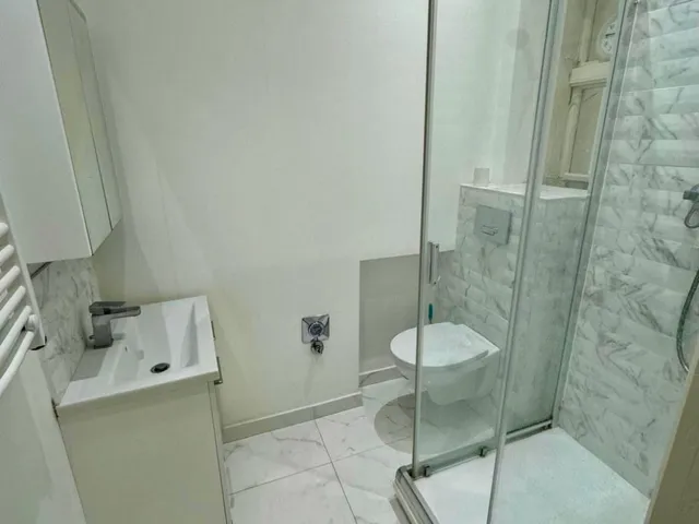 Kiadó lakás Budapest VI. kerület, Paulay Ede utca 42 nm