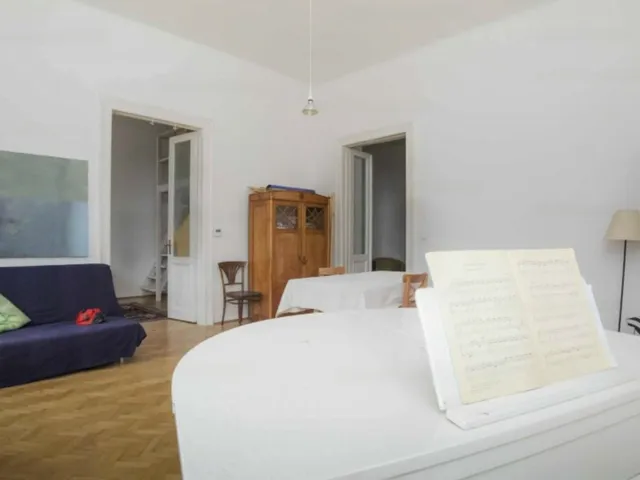 Kiadó lakás Budapest I. kerület, Attila út 80 nm