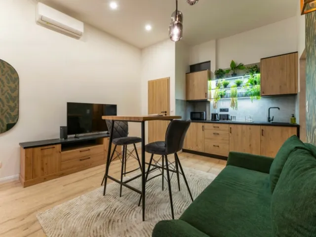 Kiadó lakás Budapest VII. kerület, Akácfa utca 30 nm