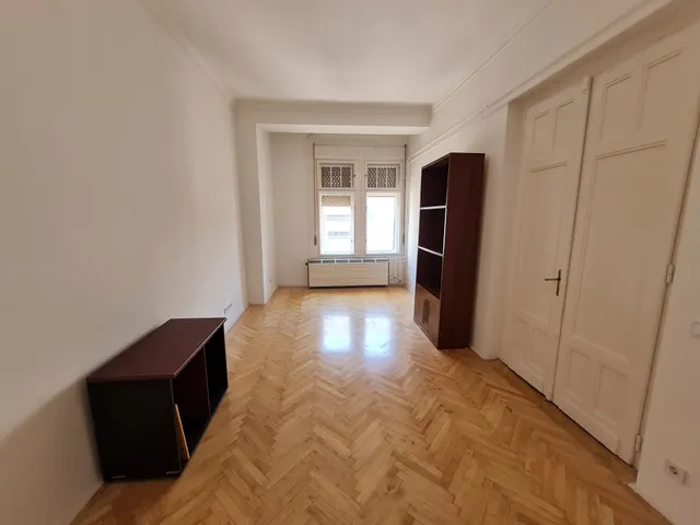 Kiadó lakás Budapest XIII. kerület 92 nm