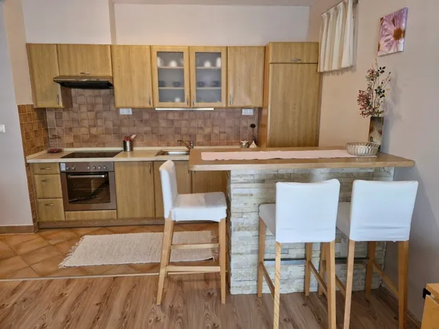 Kiadó lakás Budapest XIV. kerület, Egressy út 42 nm