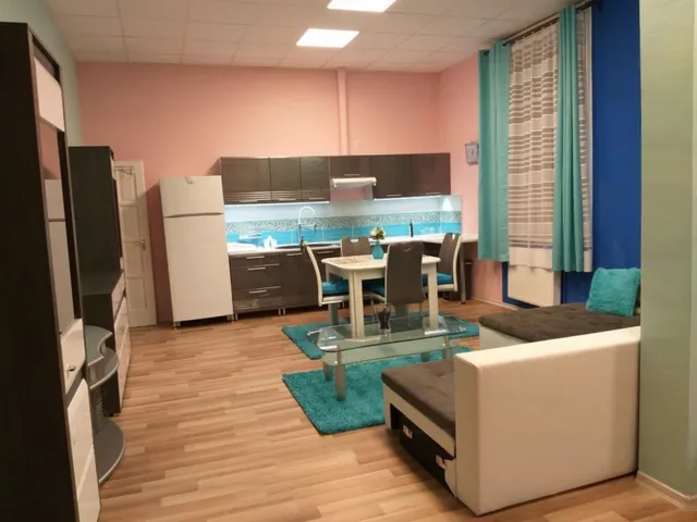 Kiadó lakás Budapest VII. kerület, Nefelejcs utca 48 nm