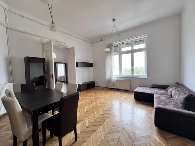 Kiadó lakás Budapest VI. kerület 78 nm