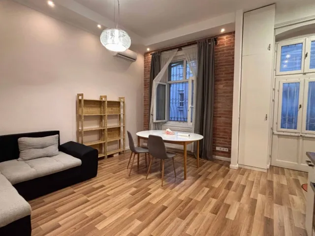 Kiadó lakás Budapest XIII. kerület, Visegrádi utca 61 nm