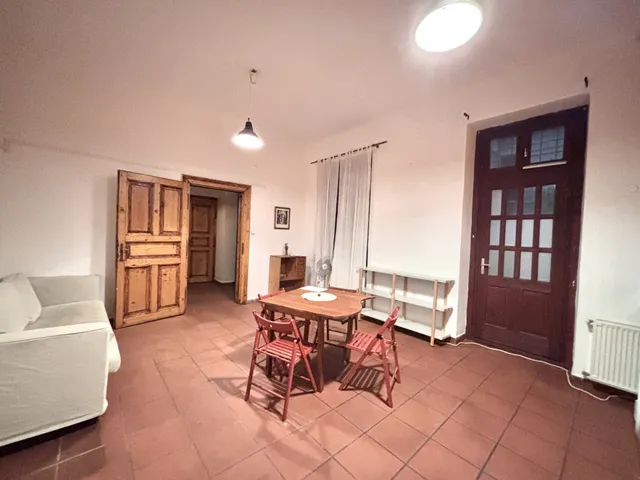 Kiadó lakás Budapest VI. kerület, Lovag utca 78 nm