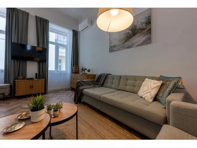 Kiadó lakás Budapest VII. kerület, Akácfa utca 40 nm