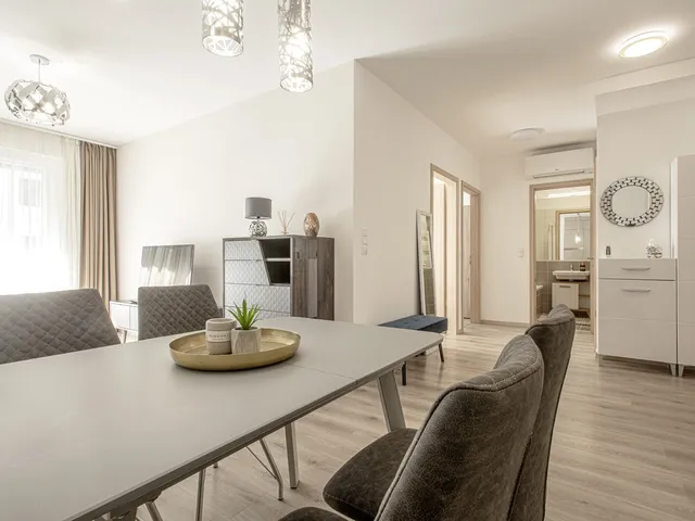 Kiadó lakás Budapest VI. kerület, Rózsa utca 66 nm