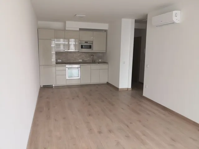 Kiadó lakás Budapest XIII. kerület, Taksony utca 50 nm