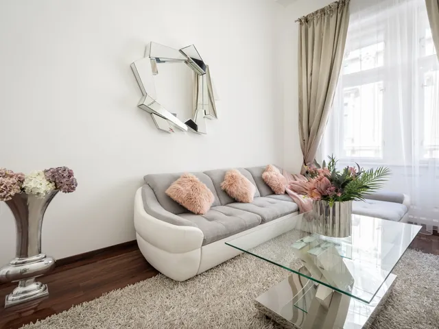 Kiadó lakás Budapest VI. kerület 72 nm