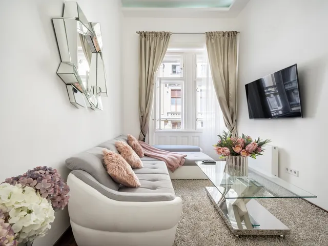 Kiadó lakás Budapest VI. kerület, Dalszínház utca 72 nm