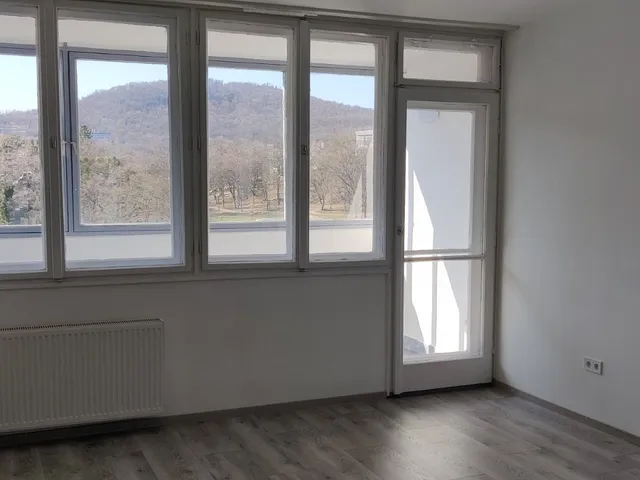 Kiadó lakás Budapest II. kerület, Pálos utca 44 nm