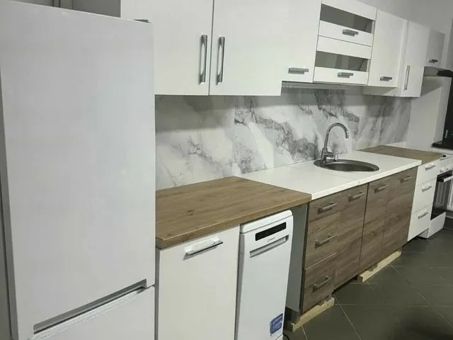 Kiadó lakás Budapest III. kerület 120 nm