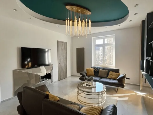 Kiadó lakás Budapest VI. kerület, Révay utca 100 nm