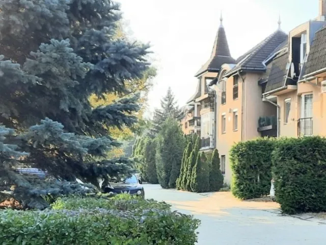 Kiadó lakás Budapest II. kerület, Szikla utca 96 nm