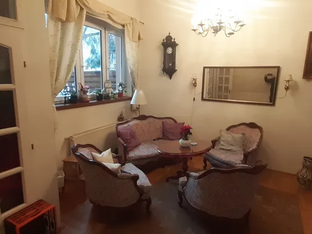 Eladó lakás Budapest IV. kerület, Deák Ferenc utca 180 nm