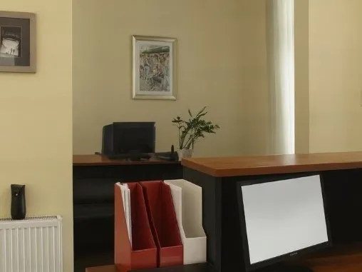 Kiadó lakás Budapest VI. kerület, Hajós utca 113 nm