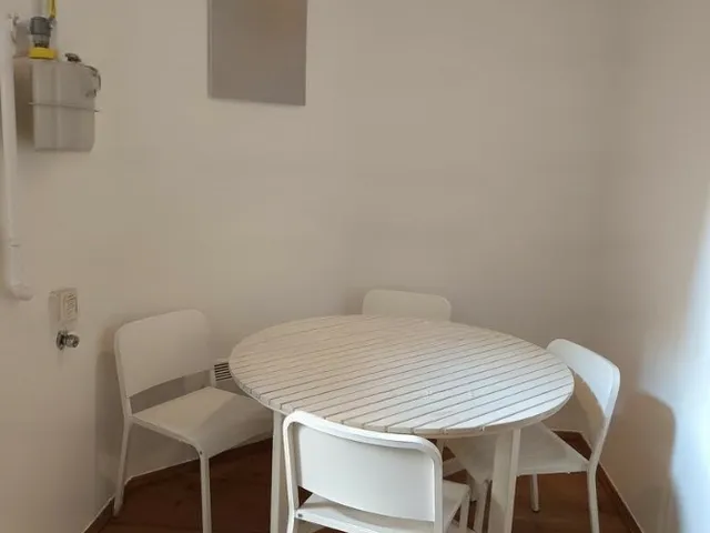 Kiadó lakás Budapest VII. kerület, Klauzál tér 37 nm