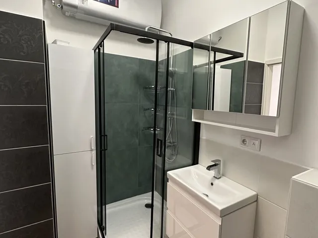 Kiadó lakás Budapest V. kerület, Balassi Bálint utca 20 nm