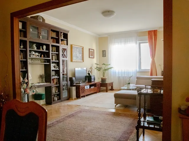 Kiadó lakás Budapest XIII. kerület, Újlipótváros, Radnóti Miklós utca 90 nm