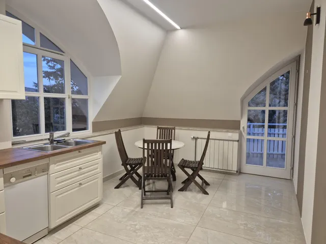 Kiadó lakás Budapest XII. kerület, Kútvölgy 152 nm