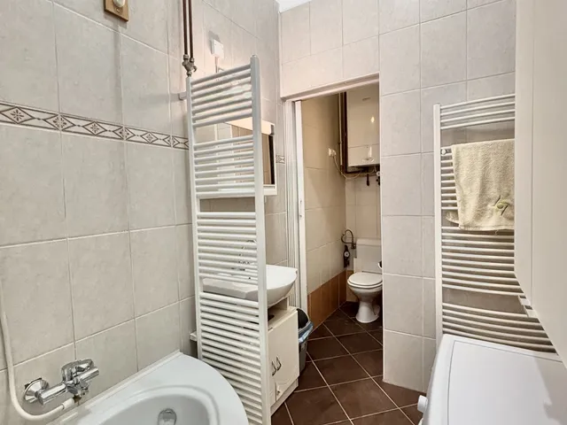 Kiadó lakás Budapest I. kerület, Batthyány tér 73 nm